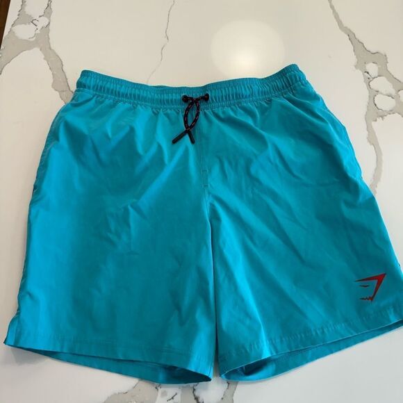 Gymshark shorts with liner - Picture 1 of 6